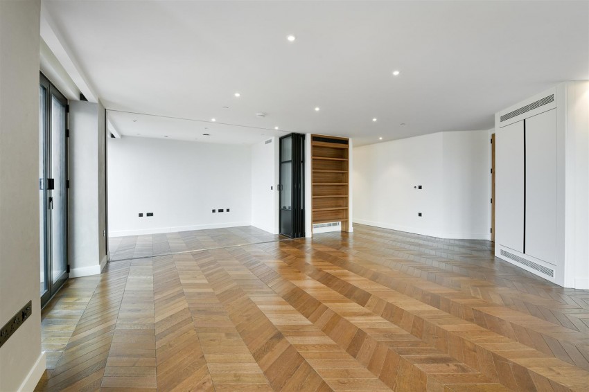 Images for Hexagon Apartments, Parker Street WC2B