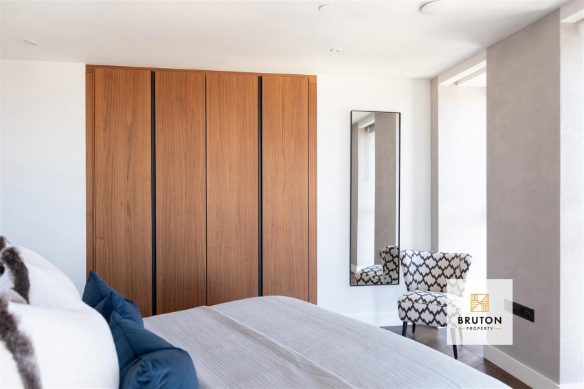 Images for Newton Street, Covent Garden WC2B