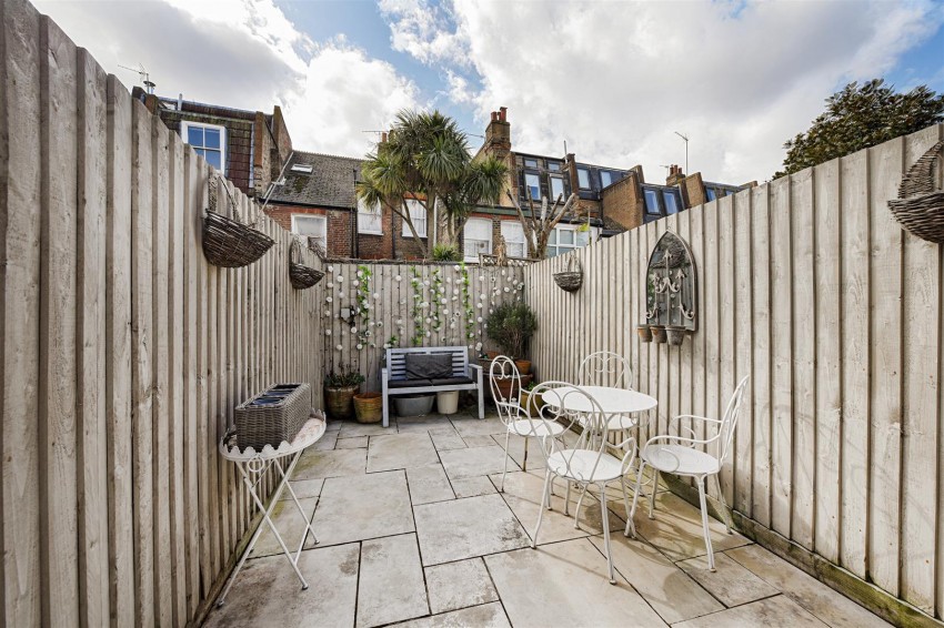 Images for Broughton Road, Fulham, London SW6