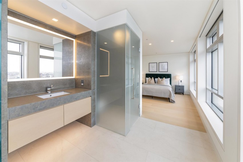 Images for Centre Point Residences, London WC1A