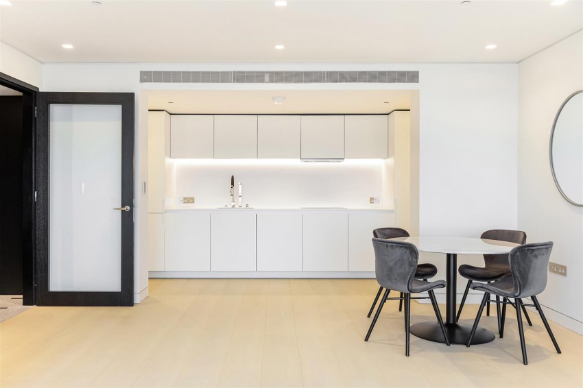 Images for Centre Point Residences, London WC1A