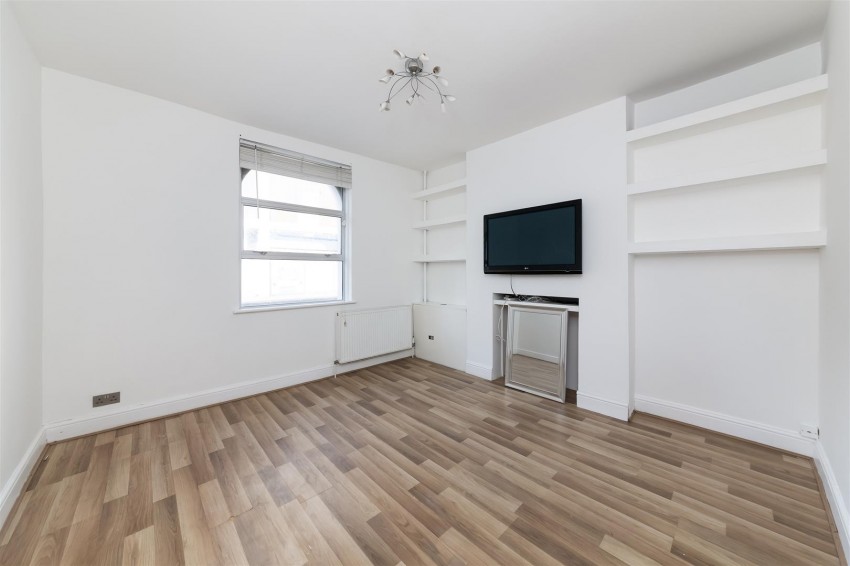 Images for Ground Floor Flat, 212 New North Road, N1 7BJ